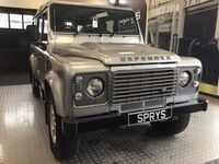 LAND ROVER DEFENDER 110