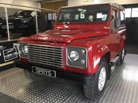 LAND ROVER DEFENDER 90