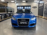 AUDI RS4