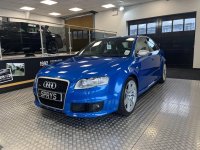 AUDI RS4