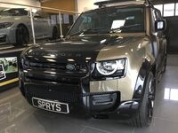 LAND ROVER DEFENDER 110