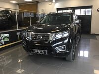 NISSAN NAVARA