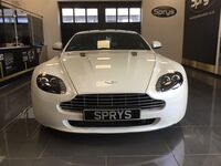 ASTON MARTIN VANTAGE